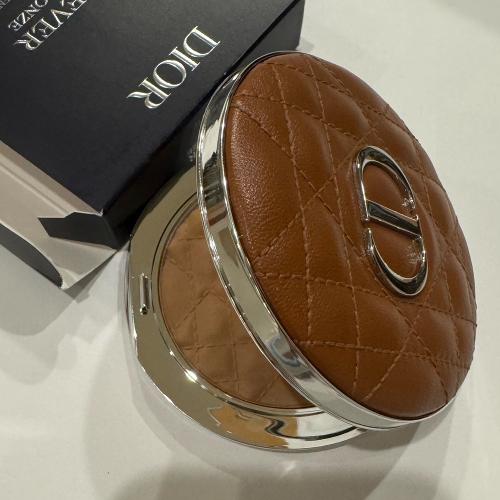 DIOR - Picture 4 of 5